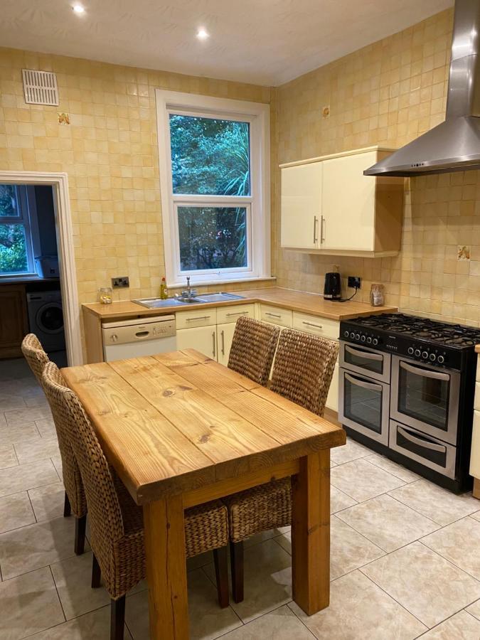 Villa With Park Views Close To Liverpool Centre Ngoại thất bức ảnh